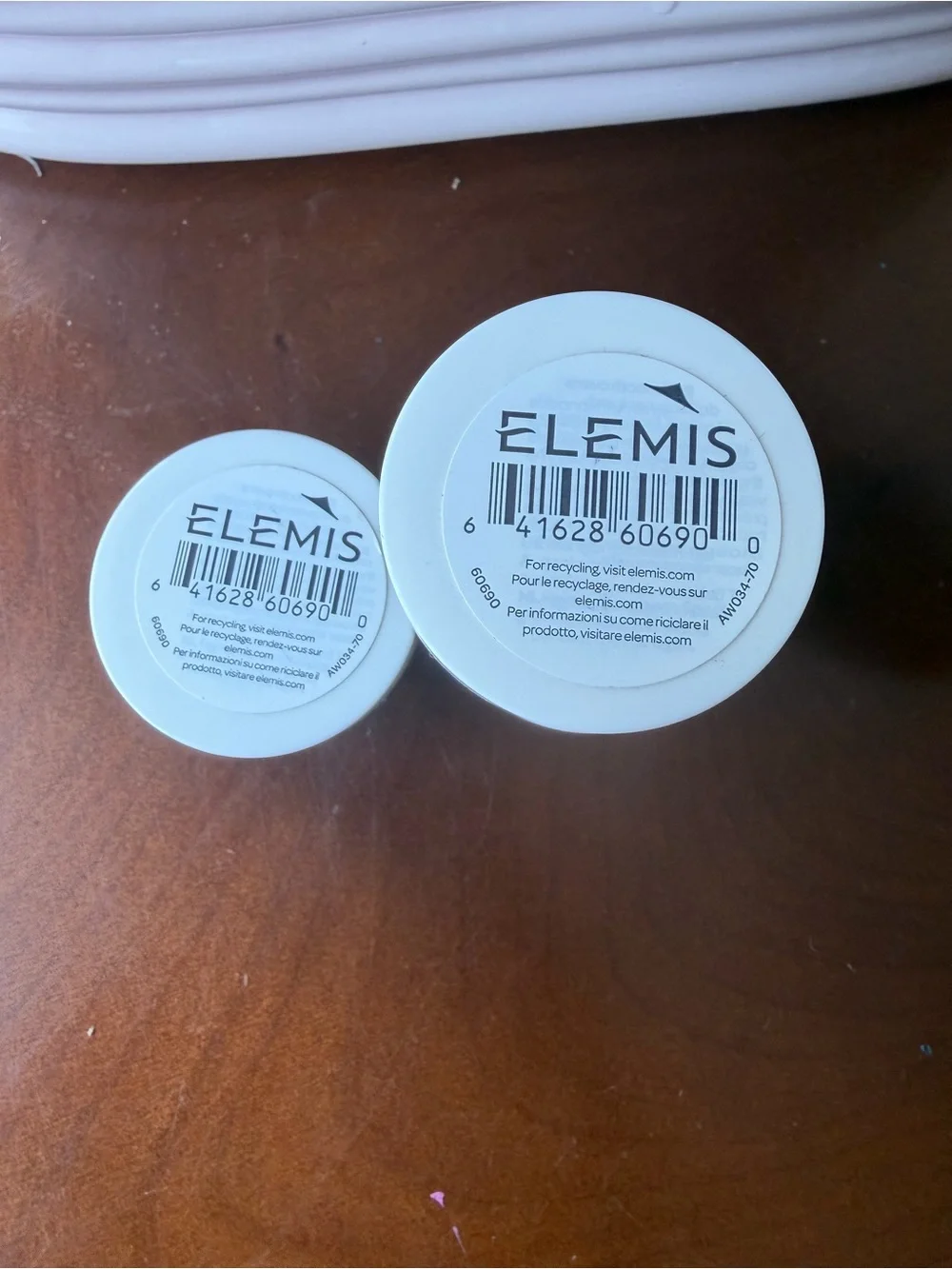 ELEMIS Pro-Collagen Cleansing Balm - White & Pale Yellow Jars